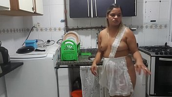 video очиститель чьейлибо мечты иди сюда помыть посуду в моем доме пожалуйста я отдам тебе все свои деньги sex