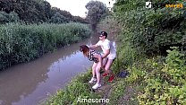 video он в поясе верности доставляет мне удовольствие большим страпоном на улице рядом проезжали машины высасываю сперму sex