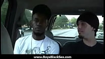 video черные ебари без презерватива занимаются сексом с белым парнем 01 sex