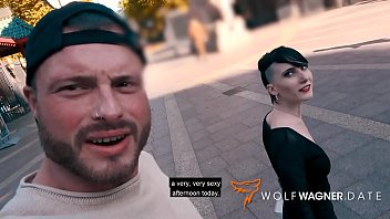 video леденец для глаз лоу несбит lou nesbit грязная наездница на маленьком члене которая любит теплое мужское молоко sex