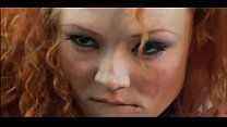 video ストッキングとガーターベルトの赤毛オードリーアナル sex