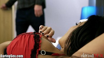 video daringsex трахнули грудастую крошкубрюнетку sex