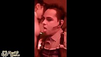 video я пошел в клуб свингеров и они съели меня без презерватива и я тоже съел сперму sex