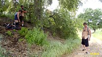 video donte thick rejoint 2 mecs dans un parc public nextdoorstudios sex