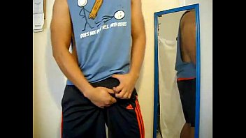 video калифорнийский парень кончает в нижнем белье sex