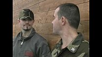 video взяв в руки оружие sex