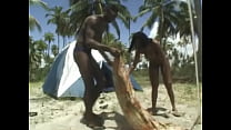 video 愚かな鍬はお尻を犯される sex