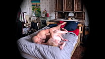 video скрытая камера она занимается анальным сексом с соседом пока его жена на работе заканчивая кримпаем в задницу 2 из sex
