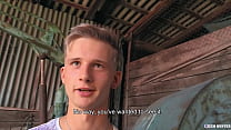 video блондинкутвинку платят за секс с ним от случайного незнакомца czech hunter 554 sex