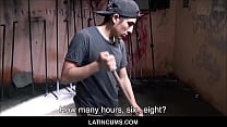 video latincumscom твинклатиноамериканский рабочий подросток трахнут продюсером за наличные pov sex