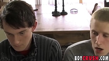 video молодые любители andy kay и aiden ash трахаются в анал и кончают sex