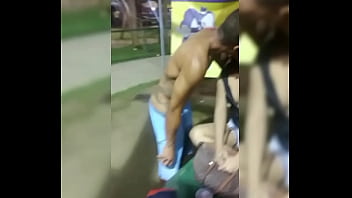 video снова сосет пику на улице снова сосет член на улице sex