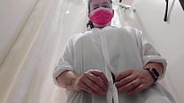 video あなたのイタリア人の継母がいる店で彼女はこれらのセクシーな服を試着しあなたの顔に彼女のおっぱいを置くときに彼女をスパイします sex