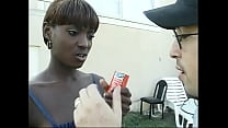 video はつらつとしたおっぱいと赤い髪の若い黒檀のひよこチョコレートは白い男に彼女は絶頂するのにアイスクリームよりも難しいものが必要だと言いました彼の大きな洞はきついお尻でいいでしょう sex