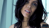 video сисястая латинская милфамодель дивина альмераз обнажает свое сочное тело sex