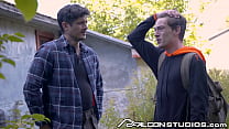video falconstudios заблудший эдвард террант сосет член незнакомца ради бесплатной поездки домой sex