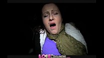 video 愛中出し彼女の猫は車の中でセックスした後絶頂で滴り落ちる sex