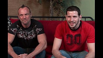 video разведенный чувак трахает своего приятелягея sex