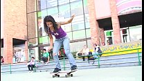 video ダイアナデルガドという名前のパンクスケートボーダーラティーナが彼女のタイトな猫を激しくセックスする sex