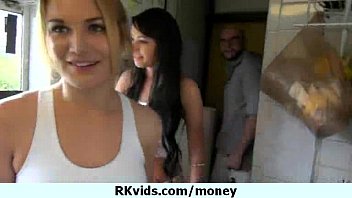 video お金のために犯されるセクシーな女の子14 sex