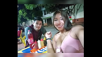 video я не знала что мама была в доме и пригласила парня трахнуть ее sex