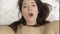 video брюнетка наслаждается аппетитом с анальным членом sex