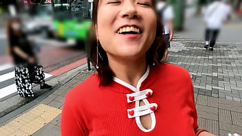 video 아내에게 말하지 않고 h컵의 거유미녀와 바람피운 섹스 그녀의 큰 가슴은 나를 성욕으로 만듭니다 통통한 몸매가 섹시하다 나는 고무없이 원시 섹스를했습니다 일본 아마추어 집에서 만든 포르노 sex