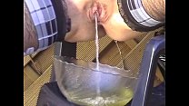 video моча пьющая шлюха sex