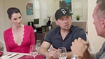 video она трахается с боссом своего мужа чтобы помочь своему мужу продвинуться по службе фильм целиком на nuruhdnet sex
