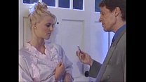 video 現金のために犯された美しいベイブハンナハーパー sex