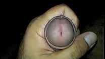video горячая мастурбирует наблюдая как делится жена sex