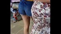 video моя жена гуляет со своими друзьями обнимаясь sex