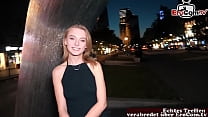 video симпатичная немецкая юная блондинка с маленькими сиськами на настоящей сексвстрече sex