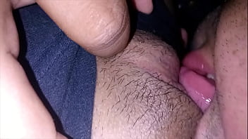 video я сосу влагалище моей сводной сестры она полная извращенка и у нее очень горячая и лесбийская киска sex