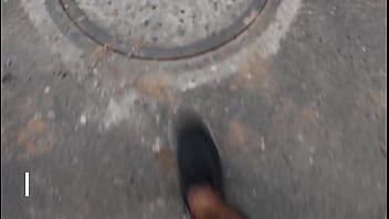 video выполняя челлены на улице с незнакомкой я совместил ее трахнуться в обмен за деньги и полизать мне задницу порно sex