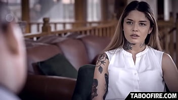 video лесбийская пациентка трахается с черным мужчиной в кабинете врача sex