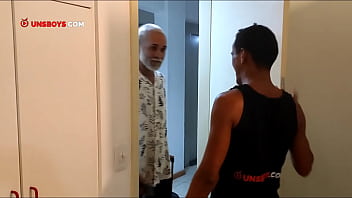video превью l моя непослушная кузина l смотреть видео в плеере по ссылке sex