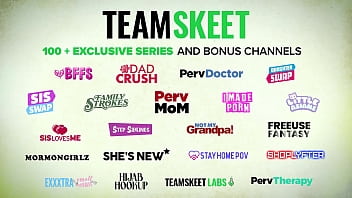 video teamskeet рыжая новенькая люми рэй подпрыгивает на большом твердом члене в первый раз перед камерой sex