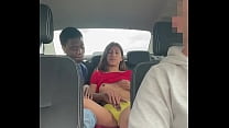 video скрытая камера снимает молодую пару трахающуюся в такси sex