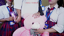 video xxx индийская школа bhai ne gift dekar bahan kee bur maaree на хинди xxxx sex