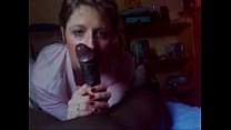 video 白人の女の子は黒いディックを吸う sex