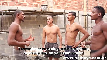 video suruba between bricklayers while the work is delayed sex