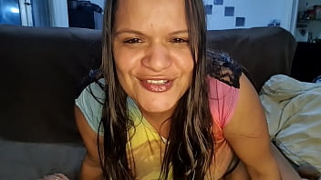 video я отправила это видео в подарок имениннику моего непослушного зятя sex