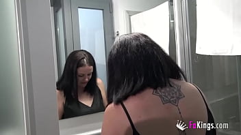 video больше не подавляется нурия вернулась чтобы наконец попробовать свой первый черный член sex