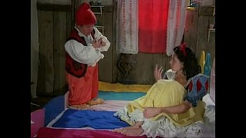 video 白雪姫と7人の小人 sex