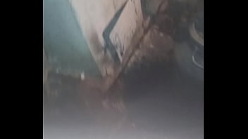 video гей с накрашенными губами засунул себе в зад целую пачку масла sex