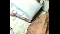 video 19летняя новая девушка просит корону наполнить ее горячим молочком пока то течит рядом с ее плотью и сочной киской sex