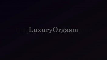 video النوم i excite my girlfriend so that she comes from her fingers orgasms moans sex