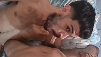 video эли барселлос принимает брутто в санпаулу с членом во рту и в заднице sex