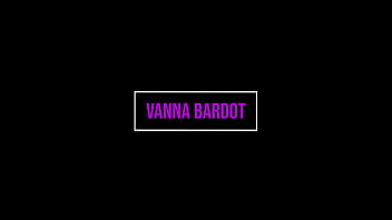 video excogi 19летняя рыжая vanna bardot сосет и трахается как профессионал sex